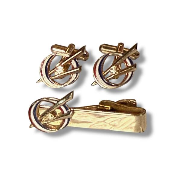 Vintage Boy Scouts of America Cufflinks and Tie Bar Gold Tone Red Blue Enamel - Picture 2 of 7